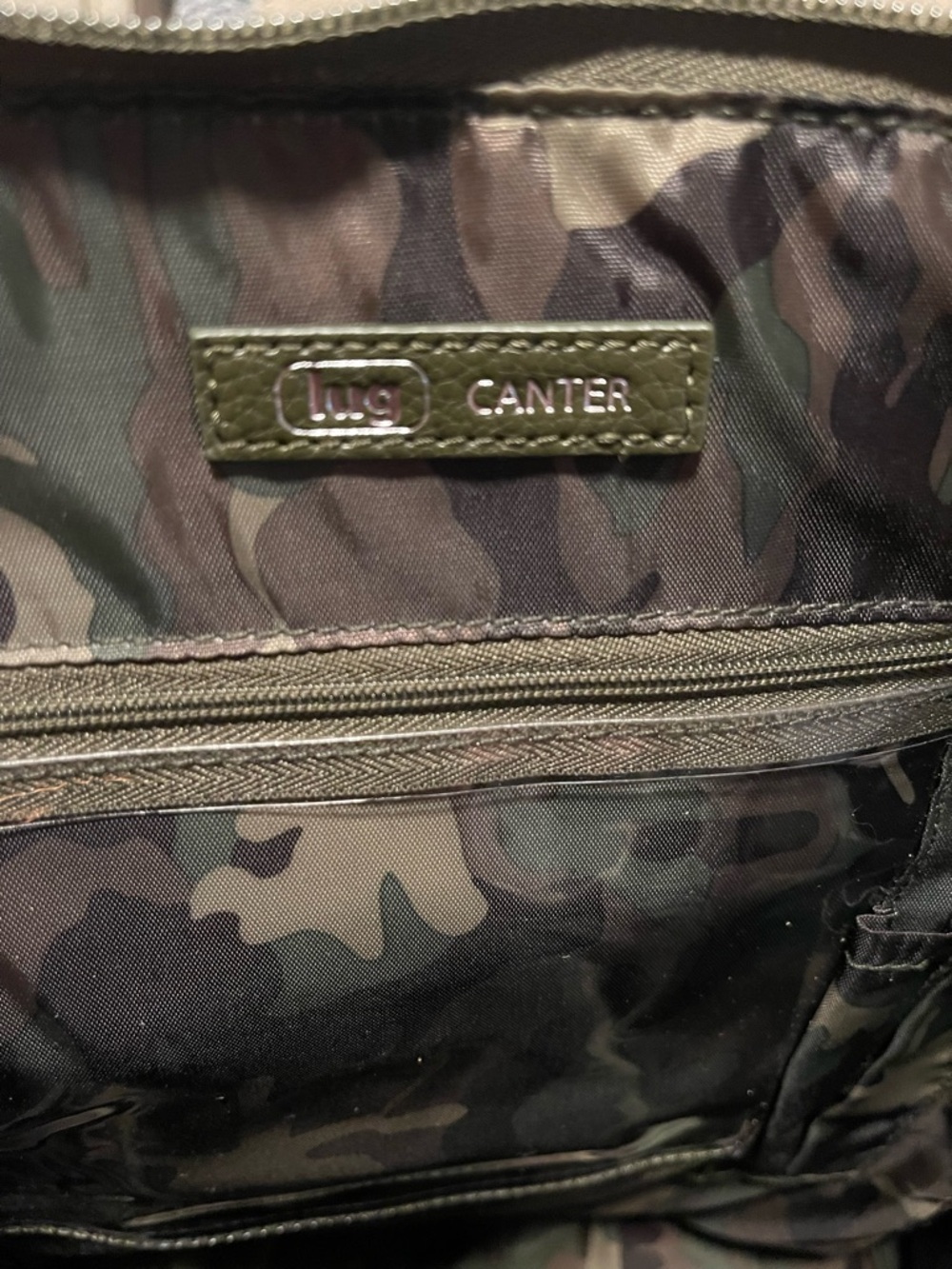 Lug Canter Classic Vegan Leather convertible bag Olive Green/ camo Like New - Picture 9 of 9